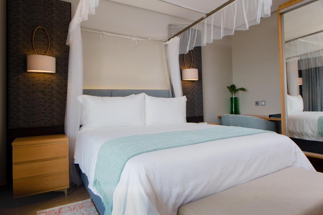 Sunbird Waterfront Hotel Salima Exterior photo